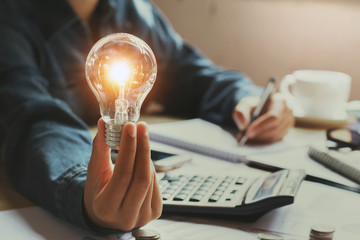 沈烨苏卿卿窦姿若是什么小说