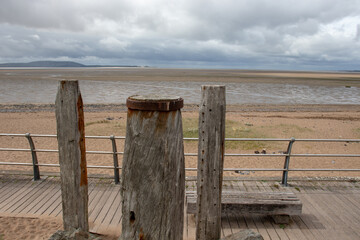 解放J6L一26o汽车是多少马力