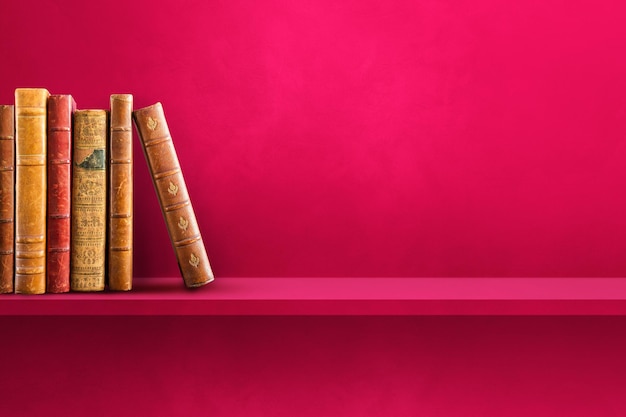 算汽车的油耗是拿油钱除以公里数还是拿公里数除以油钱？